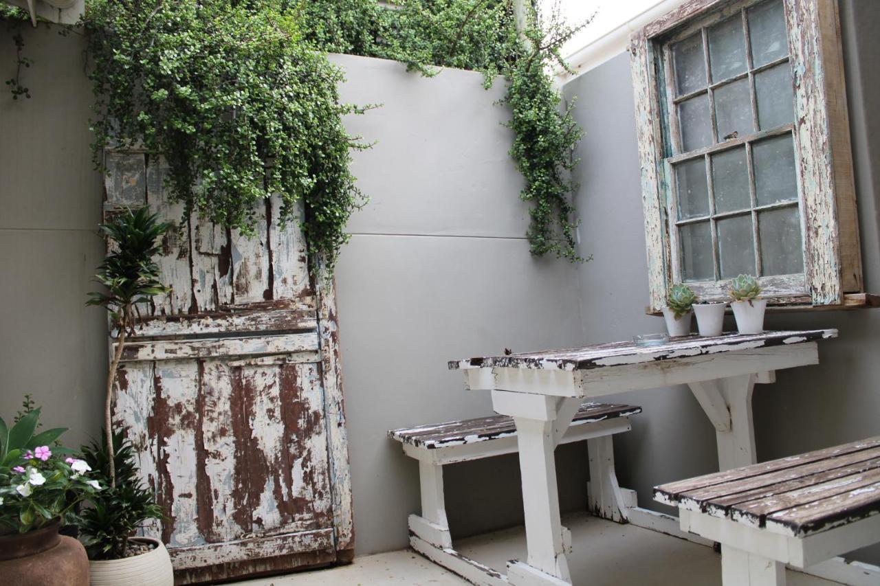 The Calitz Hotel Calitzdorp Exterior photo